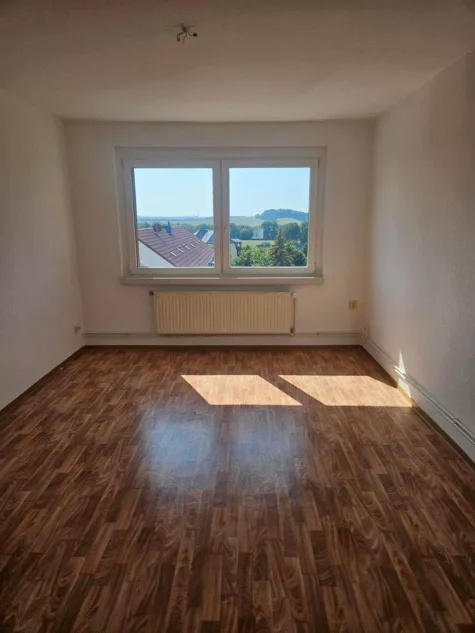 Helle 2 Raum-Wohnung mit Blick ins Grüne, 04680 Colditz, Wohnung